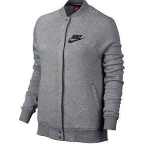 *SOLD* Nike jacket- Button up